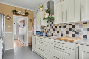 Kitchen- click for photo gallery
